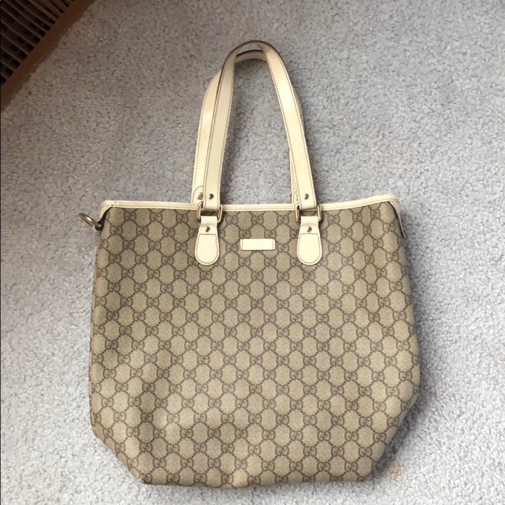 Gucci bag! Used! One of my favorite!